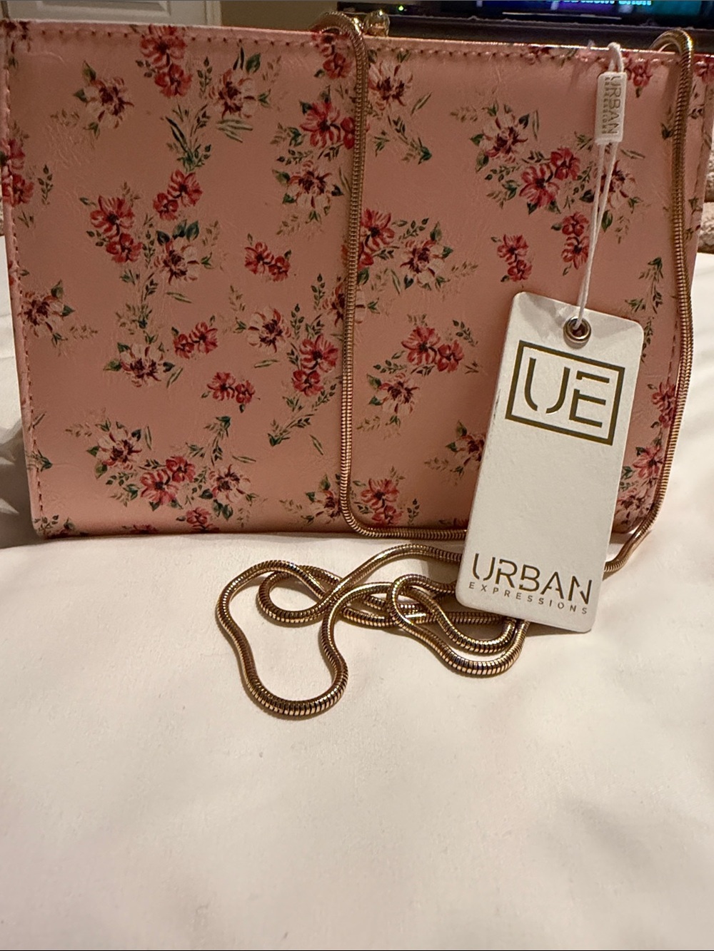 Urban Expressions Ballet Elijah Clutch with Crossbody Gold Chain